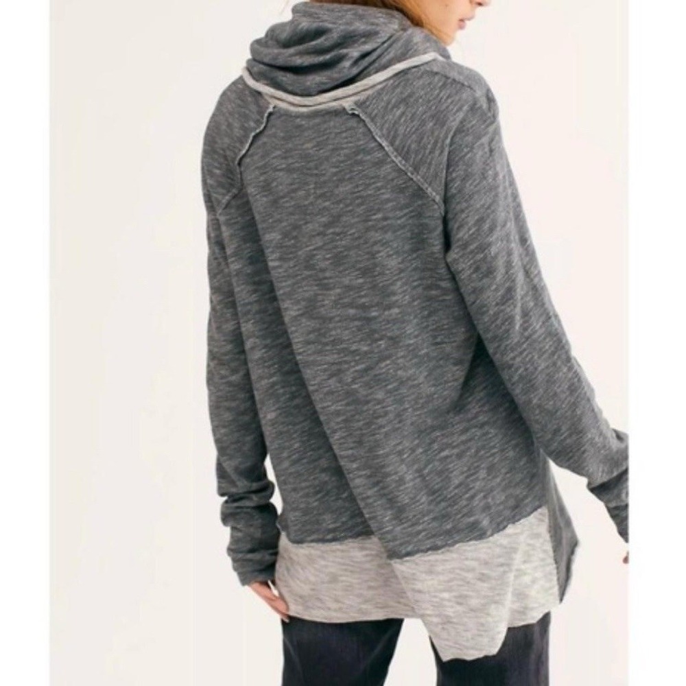 Free People beach Women‎ Grey cocoon cowl pullover On Size